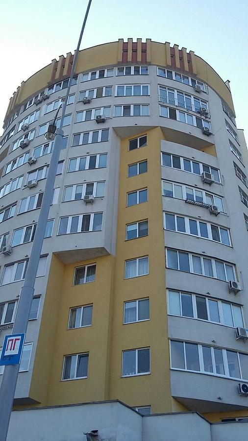 Apartament Near Dnieper 체르카시 외부 사진