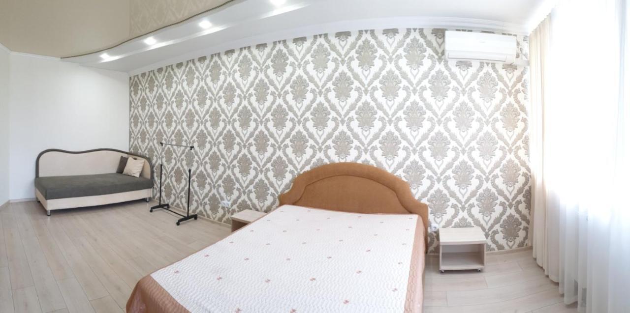 Apartament Near Dnieper 체르카시 외부 사진